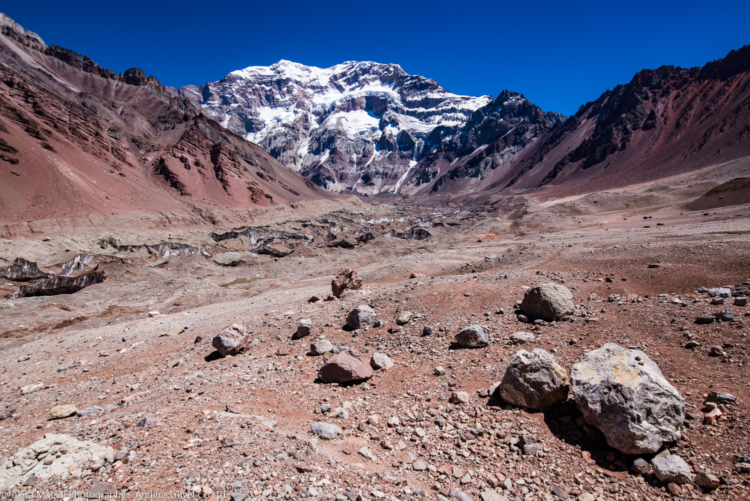 南米最高峰アコンカグア 南壁を望む大展望の谷へ アンディーナ ブログ