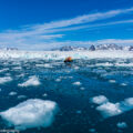 北極クルーズ⑦：青い氷河の楽園で